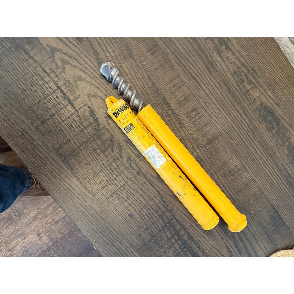 DEWALT DW5760 1-1/4” x11” x16” 4-Cutter Spline Shank Rotary Hammer Bit